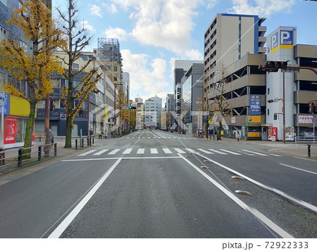 福岡市日銀通り　須崎公園南交差点 72922333