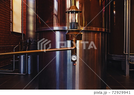Industrial equipment for brandy production 72929941