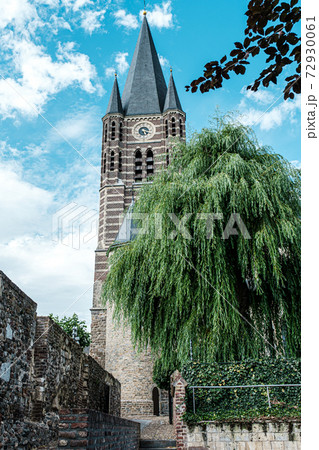 View of dutch white town Thorn 72930061