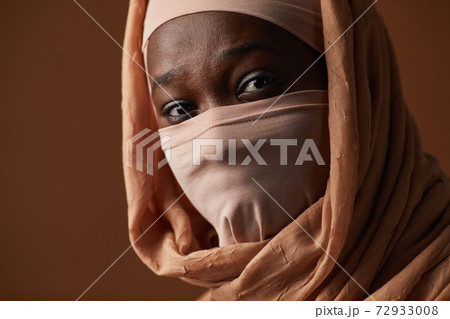 Ethnic African Woman Wearing Face Covering Ethnic African Woman Wearing Face Covering 72933008