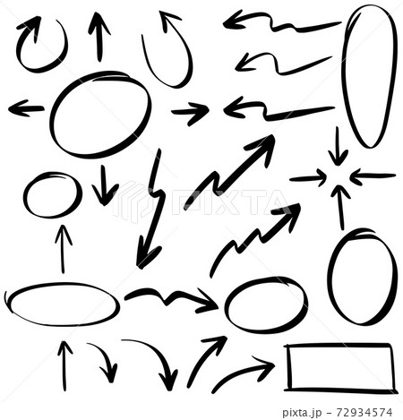 Doodle Lines Arrows Circles And Curves のイラスト素材