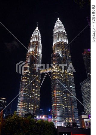 The Petronas Towers, also known as the Petronas Twin Towers 72939092