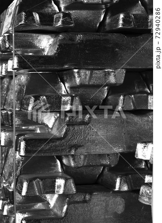 aluminum ingots stacked 72940286