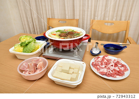 食卓(鍋料理) 食卓(鍋料理) 72943312