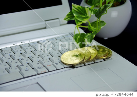 ビットコイン投資のイメージ ビットコイン投資のイメージ 72944044