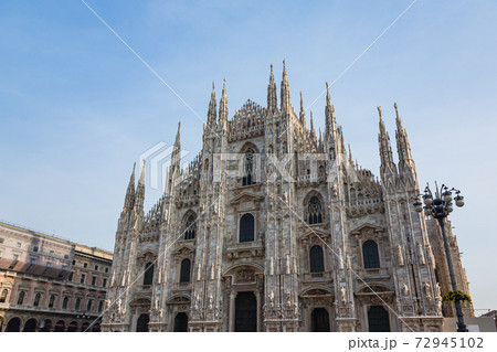 イタリア ミラノのドゥオーモの写真素材