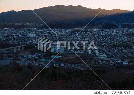 夜明け・埼玉県秩父市秩父ミューズパーク展望台から撮影 夜明け・埼玉県秩父市秩父ミューズパーク展望台から撮影 72946851