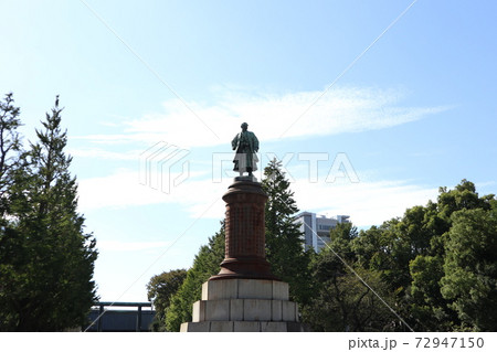 靖国神社　境内 72947150