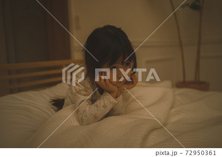 眠れない6歳児 72950361