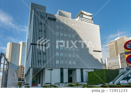 東京都港区虎ノ門の虎ノ門病院 72951235