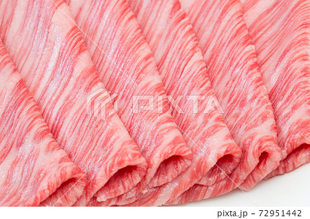 黒毛和牛の霜降りロース　スライス 72951442