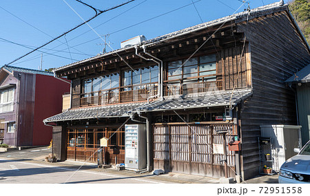 蒲原宿（東海道五十三次）の歴史的建造物 72951558