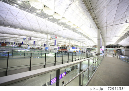 Hong Kong international airport 72951584