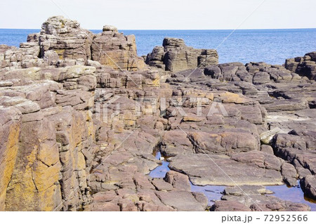 北海道枝幸町　ウスタイベ千畳岩 72952566