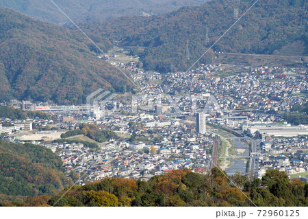 日浦山から眺めた瀬野川方面の街並みの景色 72960125
