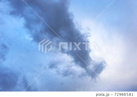 空と雲 72966581