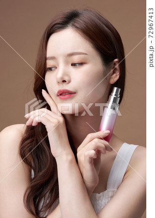 ビューティー 女性 女 72967413