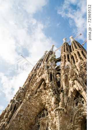 スペインのバルセロナ 工事中のサグラダファミリアの写真素材