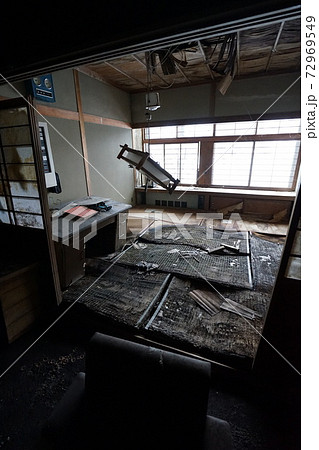 廃墟、遺構、廃屋、廃墟マニア、建物、建築、古い、レトロ、背景