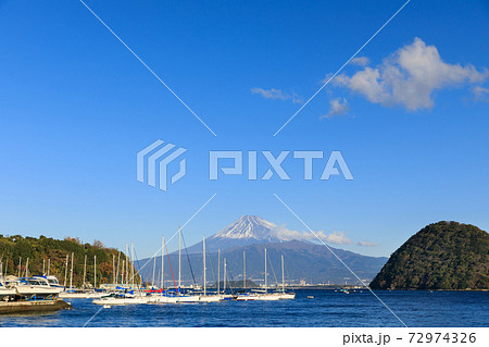 静岡伊豆_長浜ヨットハーバーと富士山 静岡伊豆_長浜ヨットハーバーと富士山 72974326