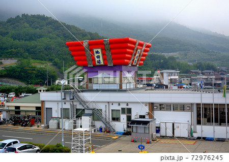 池田港のフェリー乗り場の眺め・四国・小豆島・香川県小豆郡小豆島町(2) 72976245