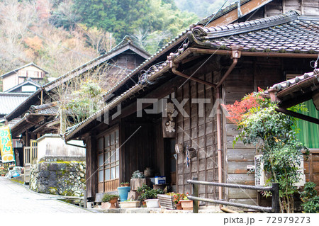 宇津ノ谷峠の宿場町 72979273