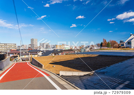 高台の造成地から見る市街風景 高台の造成地から見る市街風景 72979309