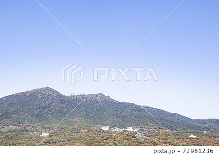 青空と筑波山 72981236