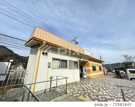 富士急行大月線　赤坂駅 72981645