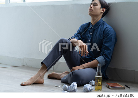 Man sadness, writer 72983280