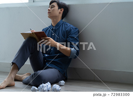 Man sadness, writer 72983300