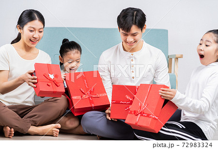 Family at home 72983324