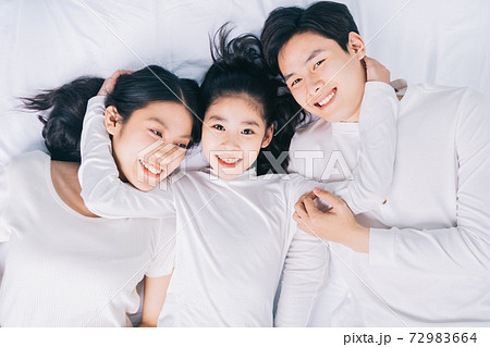 Family portrait Family portrait 72983664