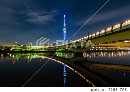 東京スカイツリー「新型コロナウイルス感染症に立ち向かい、 みんなで打ち勝とう」ライトアップ 東京スカイツリー「新型コロナウイルス感染症に立ち向かい、 みんなで打ち勝とう」ライトアップ 72984768
