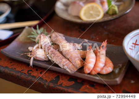 海の旅館の海鮮料理：シャコ 72994449