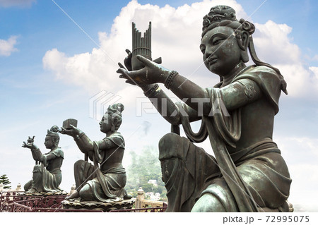 Giant Buddha in Hong Kong 72995075