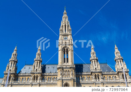 Rathaus (City hall) in Vienna 72997064