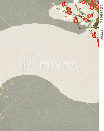 紅白の梅と和紙の背景 - 複数のバリエーションがあります 紅白の梅と和紙の背景 - 複数のバリエーションがあります 72998529