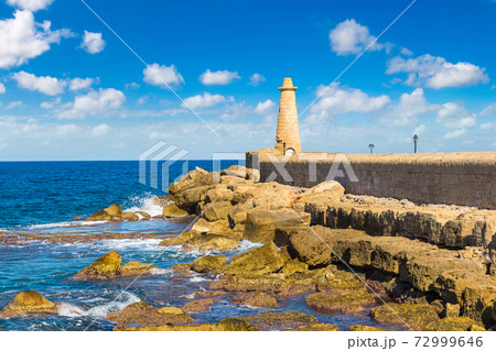 The lighthouse in Girne The lighthouse in Girne 72999646