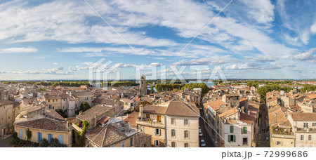 Aerial view of Arles, France 72999686