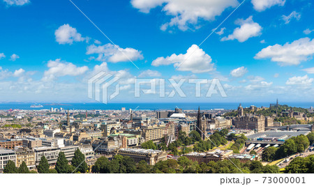 Panoramic view of Edinburgh, Scotland Panoramic view of Edinburgh, Scotland 73000001