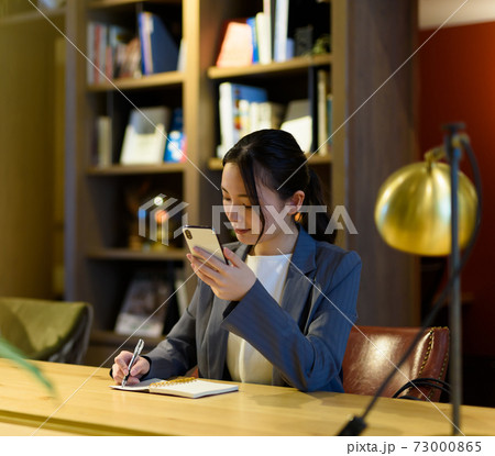 カフェラウンジ 撮影協力:PARK6 powered by bondolfi boncaffe カフェラウンジ 撮影協力:PARK6 powered by bondolfi boncaffe 73000865