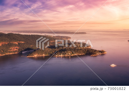Horseshoe Bay, West Vancouver, British Columbia, Canada. 73001022