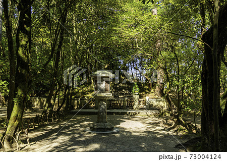 唐招提寺 鑑真和上御廟 奈良県奈良市 唐招提寺 鑑真和上御廟 奈良県奈良市 73004124
