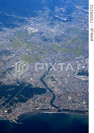 平塚市の太平洋側　航空写真 73006252