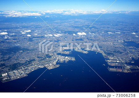 横浜市南部沿岸部の空撮 73006258