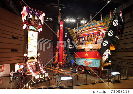 和倉温泉お祭り会館のでか山と奉燈 和倉温泉お祭り会館のでか山と奉燈 73008118