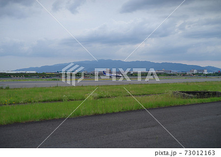 空港の風景・伊丹空港 73012163