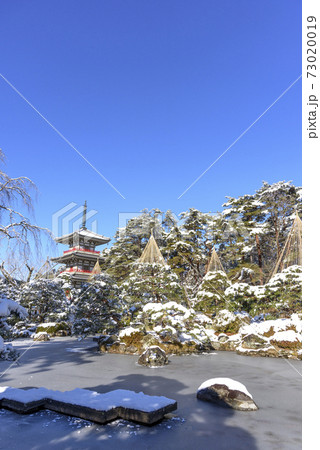 仙台 雪の輪王寺庭園 仙台 雪の輪王寺庭園 73020019