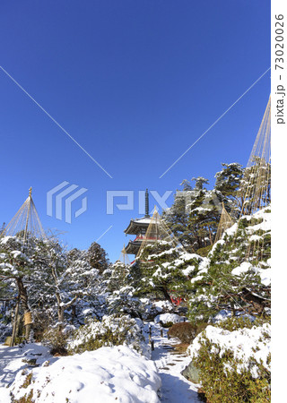 仙台 雪の輪王寺庭園 仙台 雪の輪王寺庭園 73020026